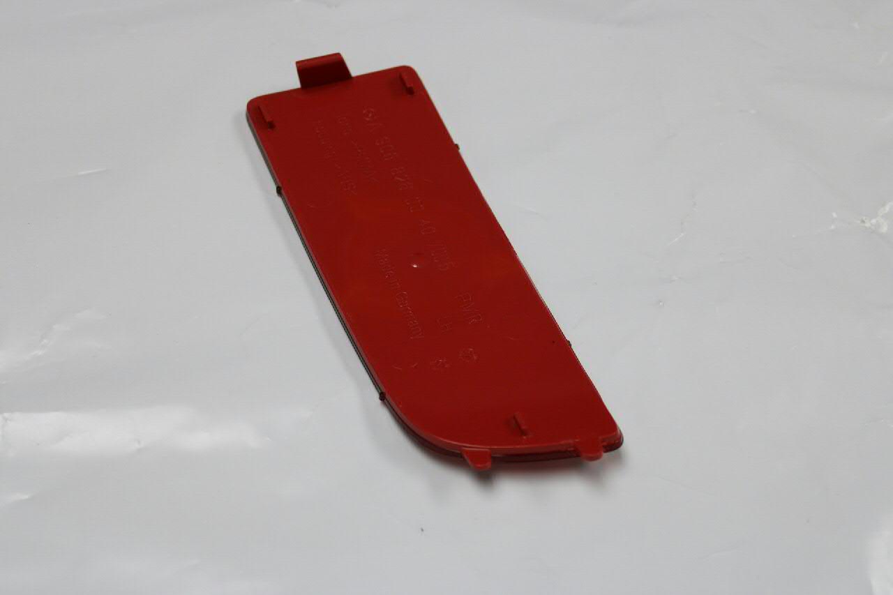 Reflector trasero izquierdo del parachoques VAG 2E0945105 precio, desde 8,08 EUR