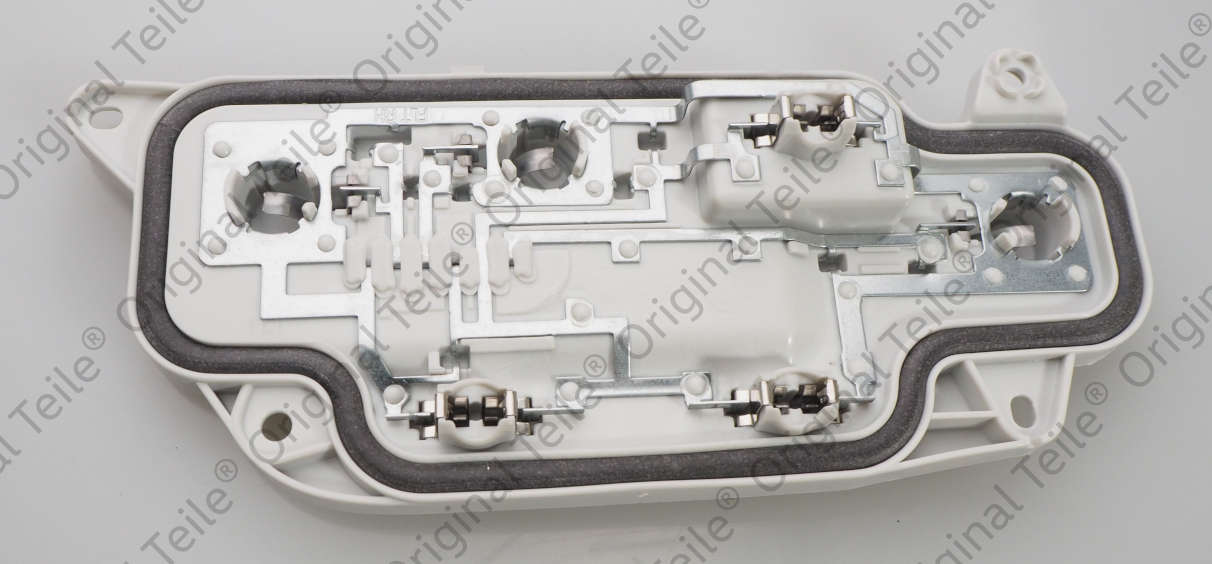 2K1945258C VAG Placa de contacto de luz trasera