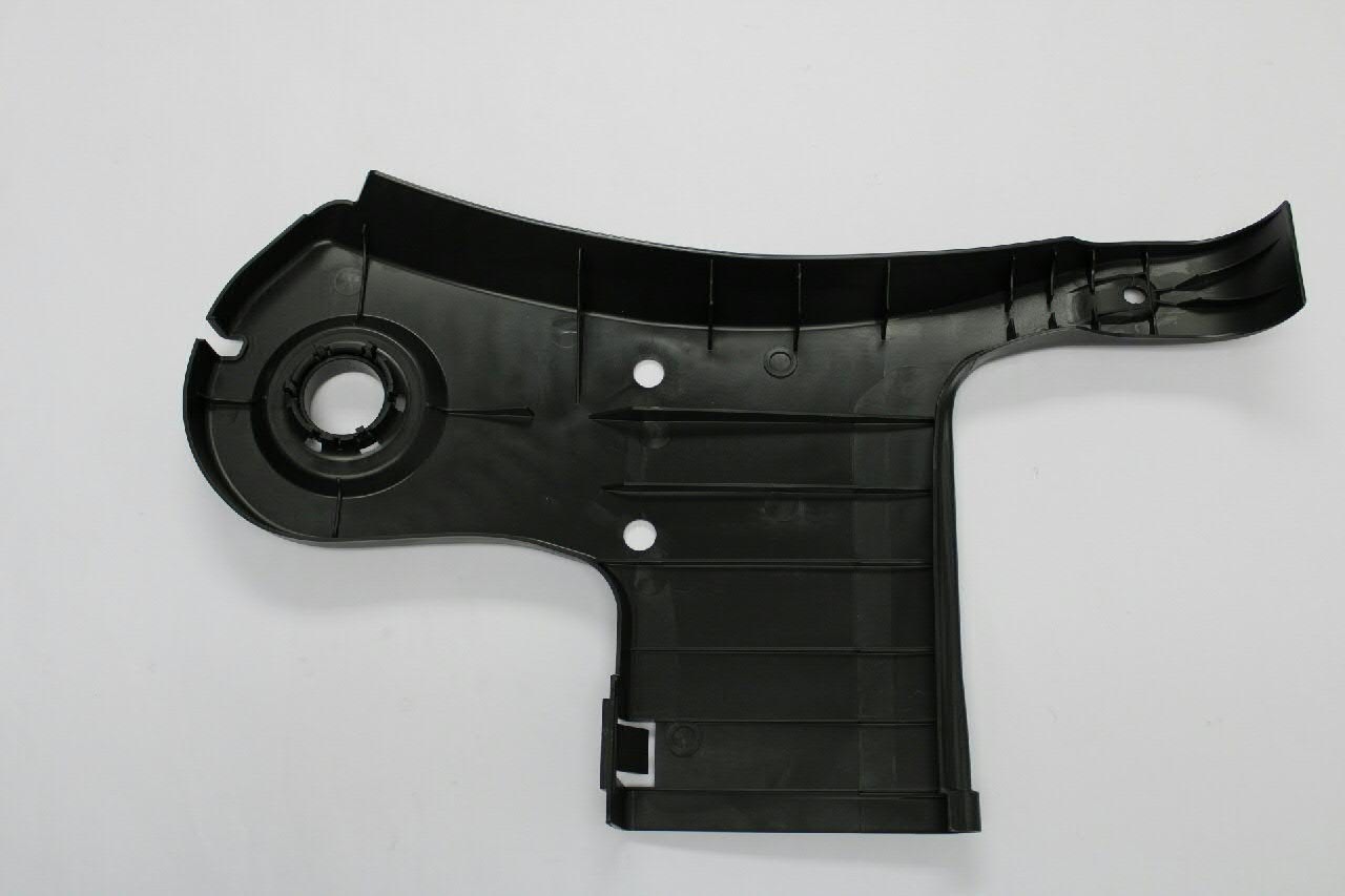 2Q0511533L VAG Protección inferior trasera del brazo de suspensión