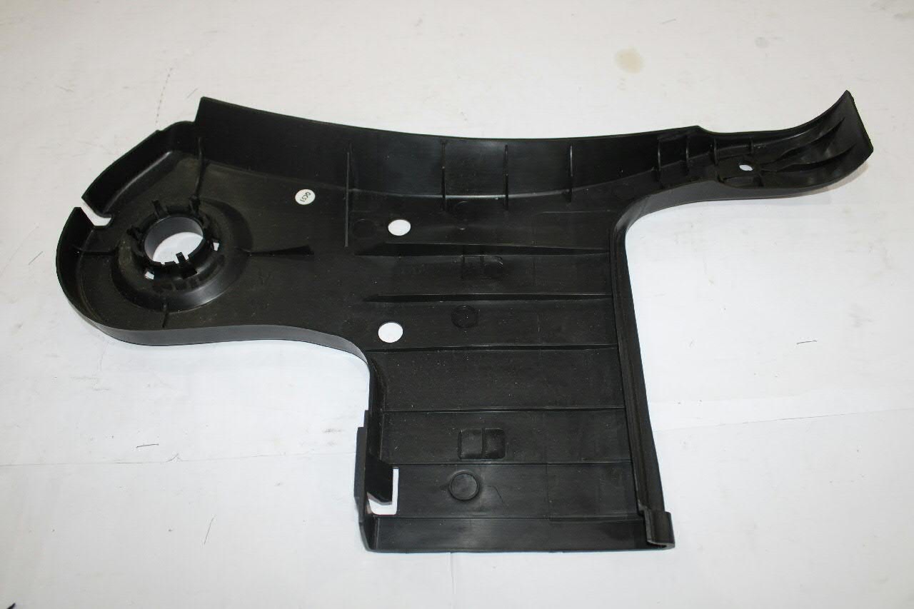 2Q0511533H VAG Protección inferior trasera del brazo de suspensión