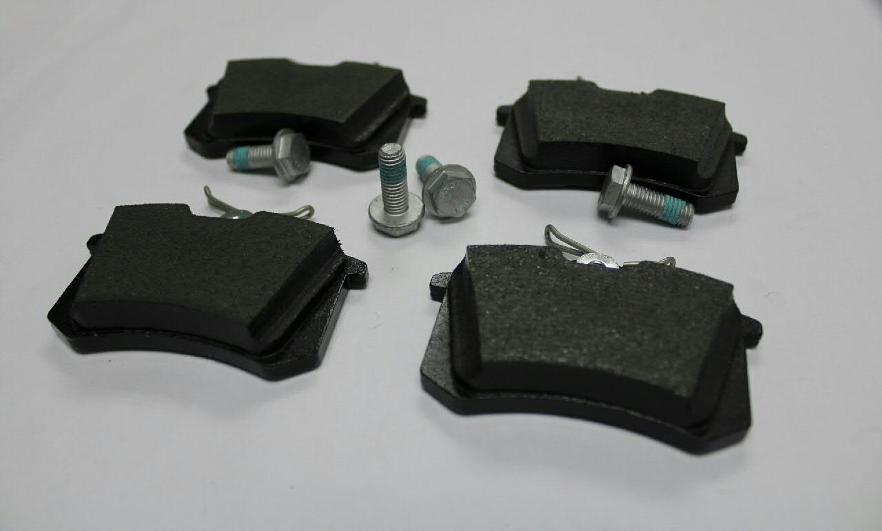 2Q0698451B VAG Pastillas freno traseras