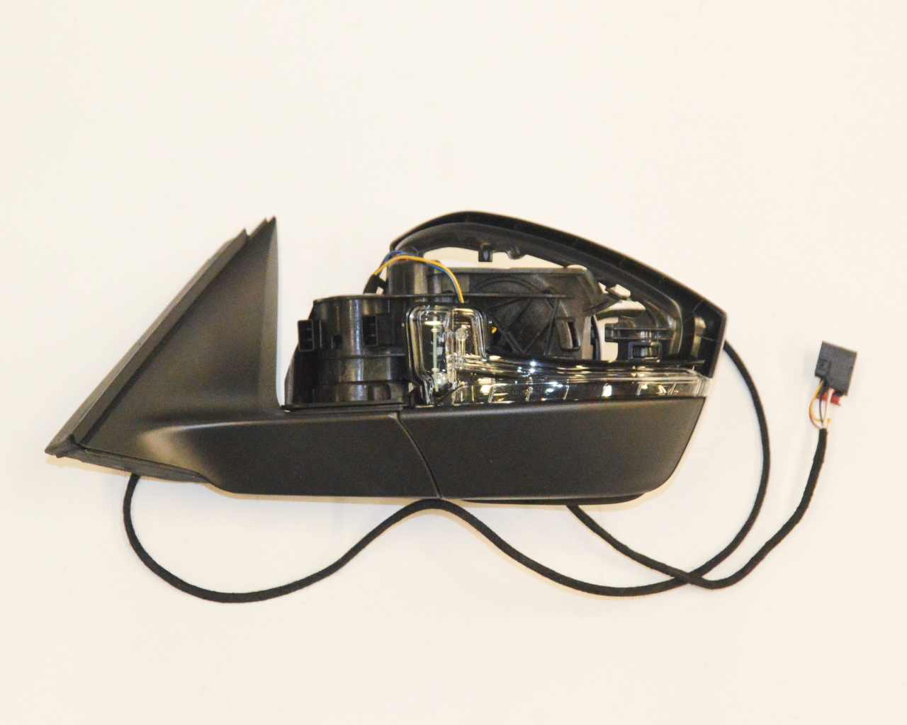 Comprar Espejo retrovisor izquierdo Skoda SuperB III 3V3 a bajo precio