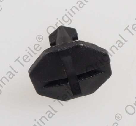 4F0805121 VAG Clip de fijación del guardabarros delantero