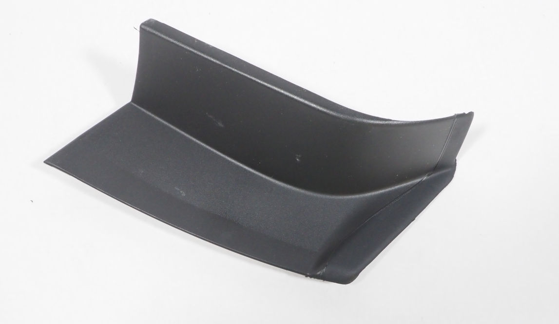 4G5853268 VAG Cubierta para luz trasera