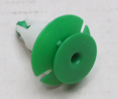 4M0805163 VAG Clip de la tapa decorativa del motor