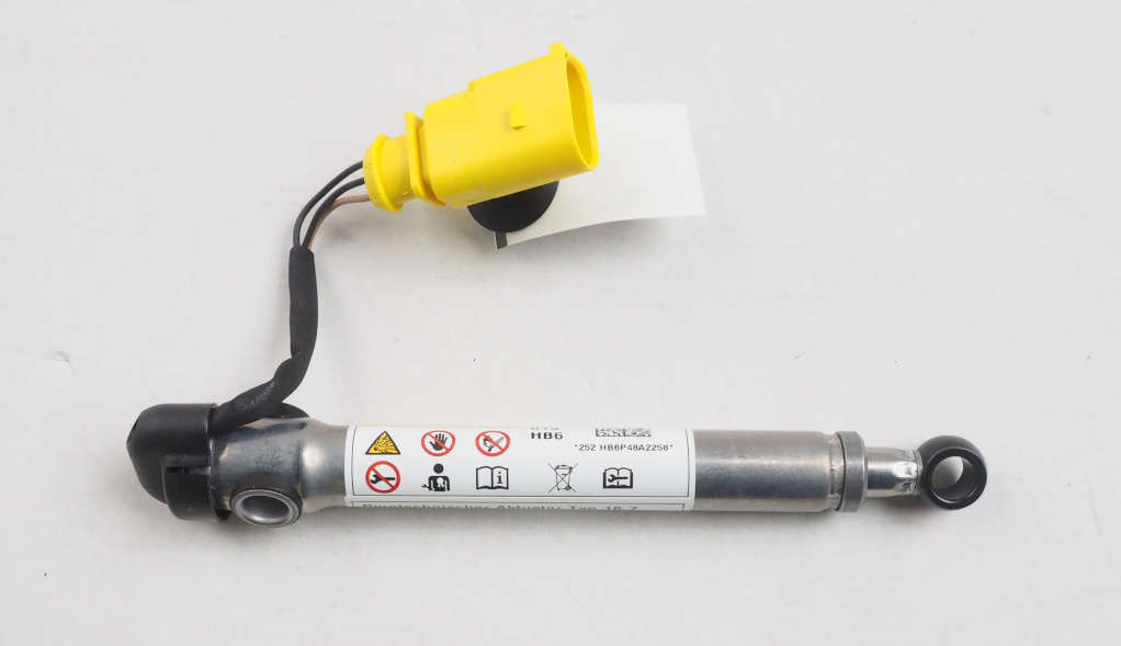 4M0823823E VAG Pirotécnico de la bisagra del capó