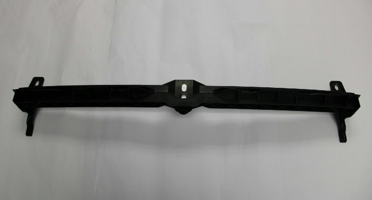 Soporte central del parachoques delantero VAG 5C6805706D precio, desde 14,08 EUR