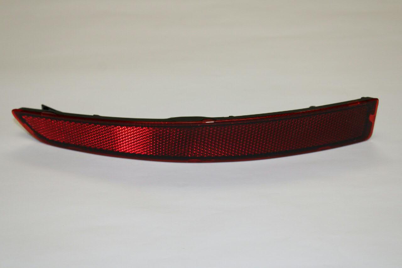 Reflector trasero izquierdo del parachoques VAG 5C6945105B precio, desde 16,70 EUR