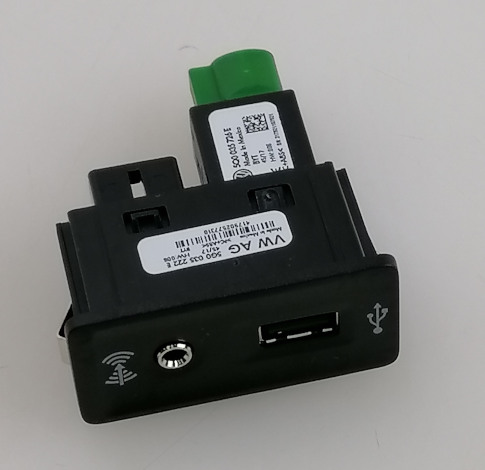 5G0035222E VAG Concentrador USB