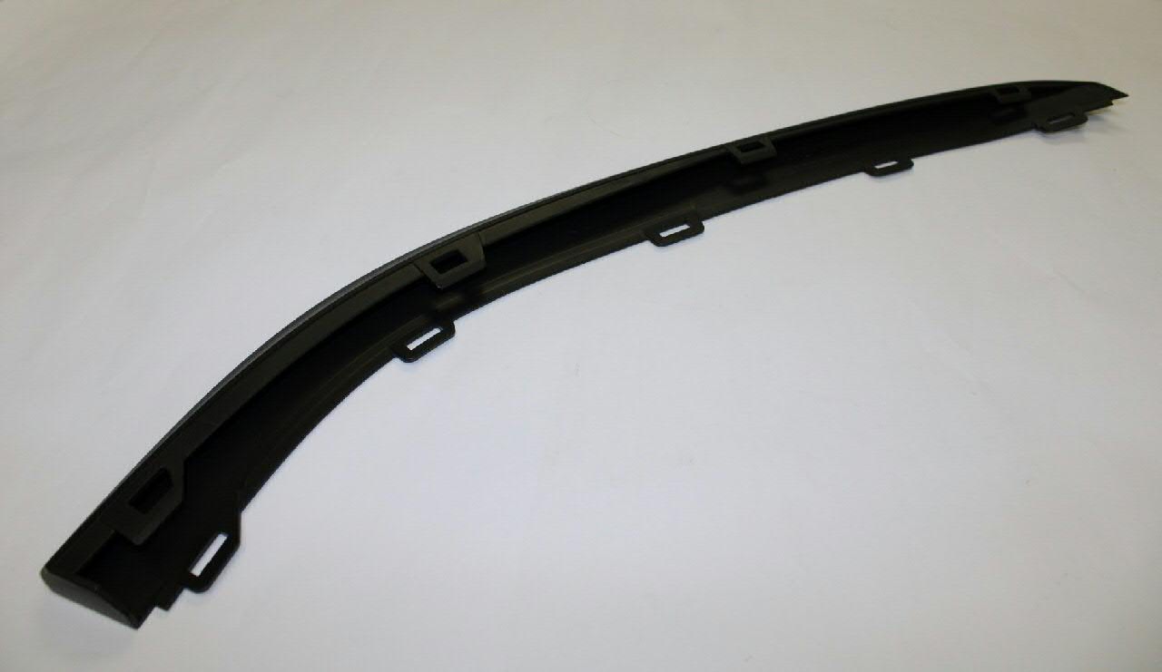 Alerón delantero izquierdo del parachoques VAG 5G0805903B9B9 precio, desde 26,05 EUR