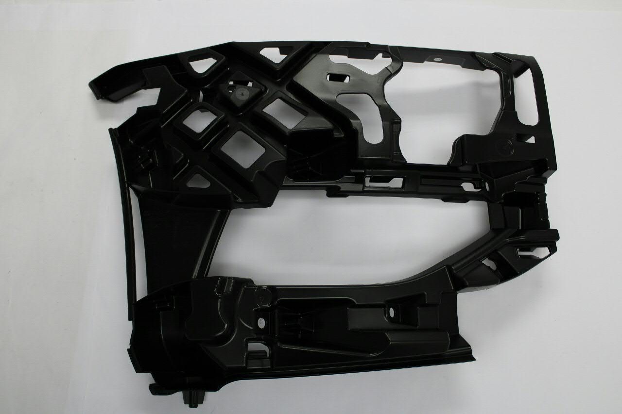 Comprar 5G0807724F VAG Soporte de parachoques delantero derecho