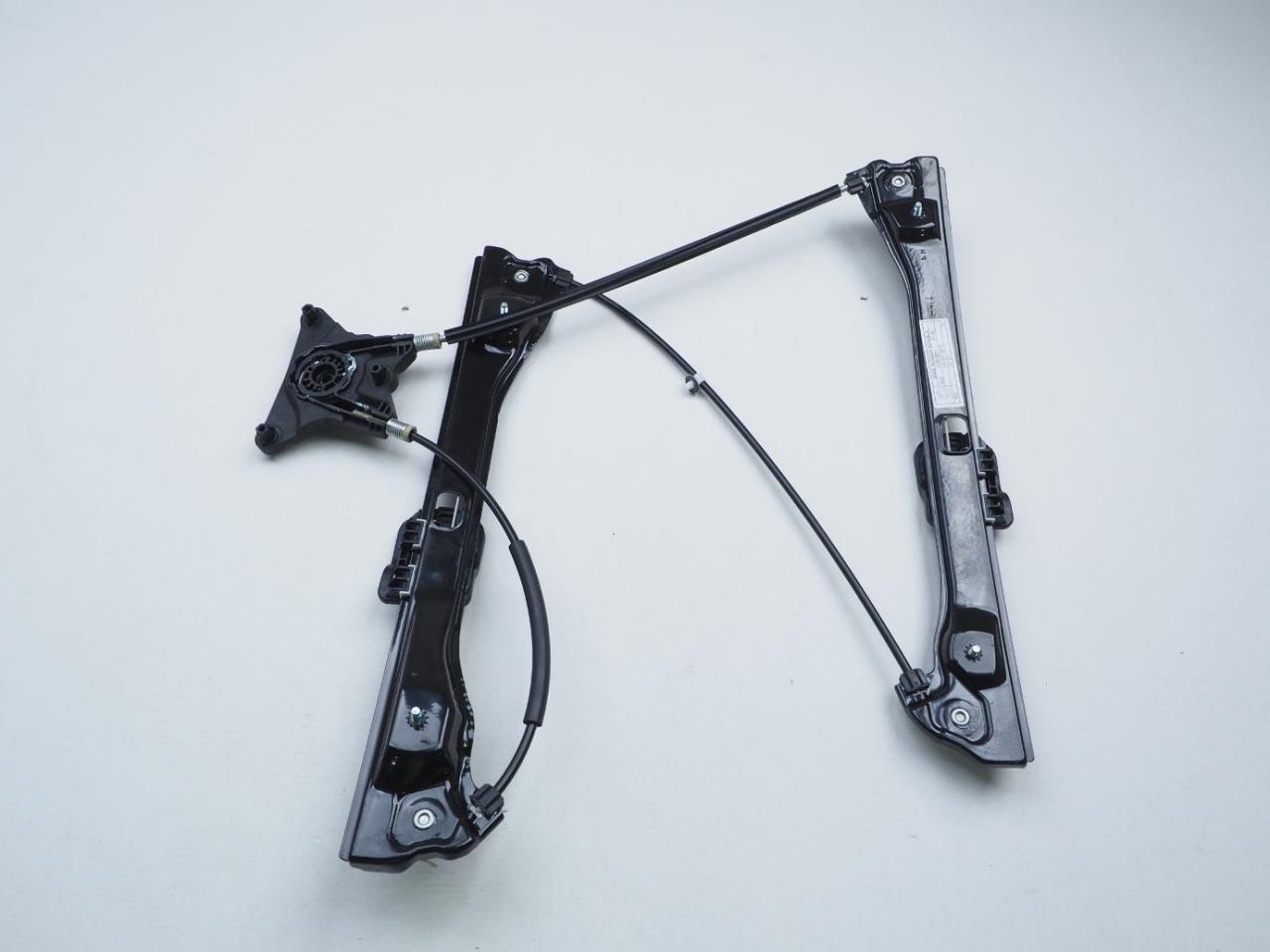 Comprar Mecanismo de elevalunas de la puerta delantera derecha Skoda Rapid  NH3, NK3, NK6 a bajo precio
