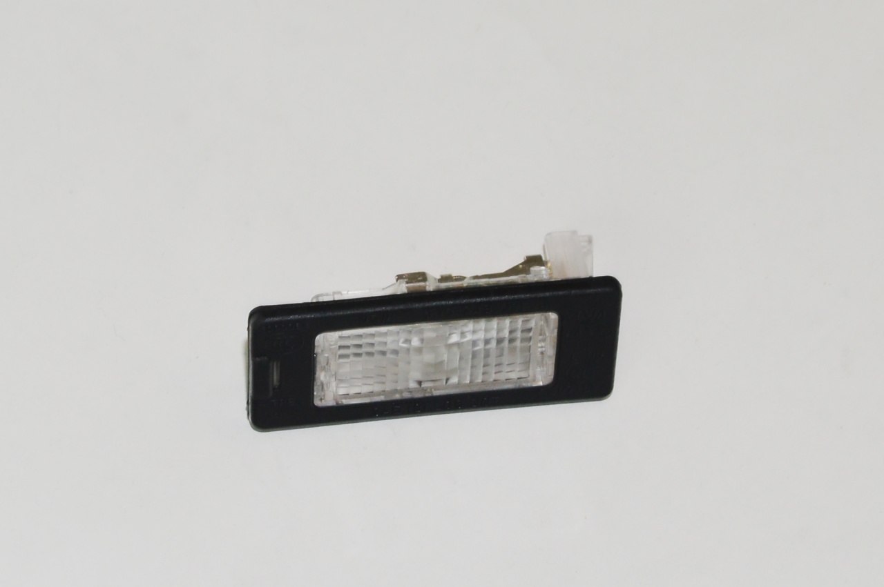 5N0943021B VAG Luz de matricula