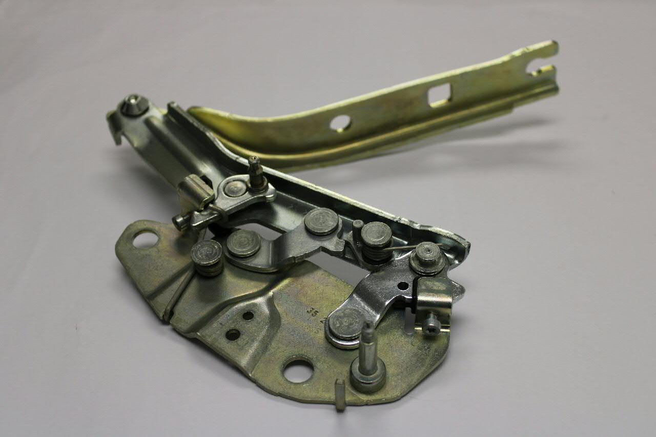 Bisagra del capó VAG 5NA823301G precio, desde 126,96 EUR