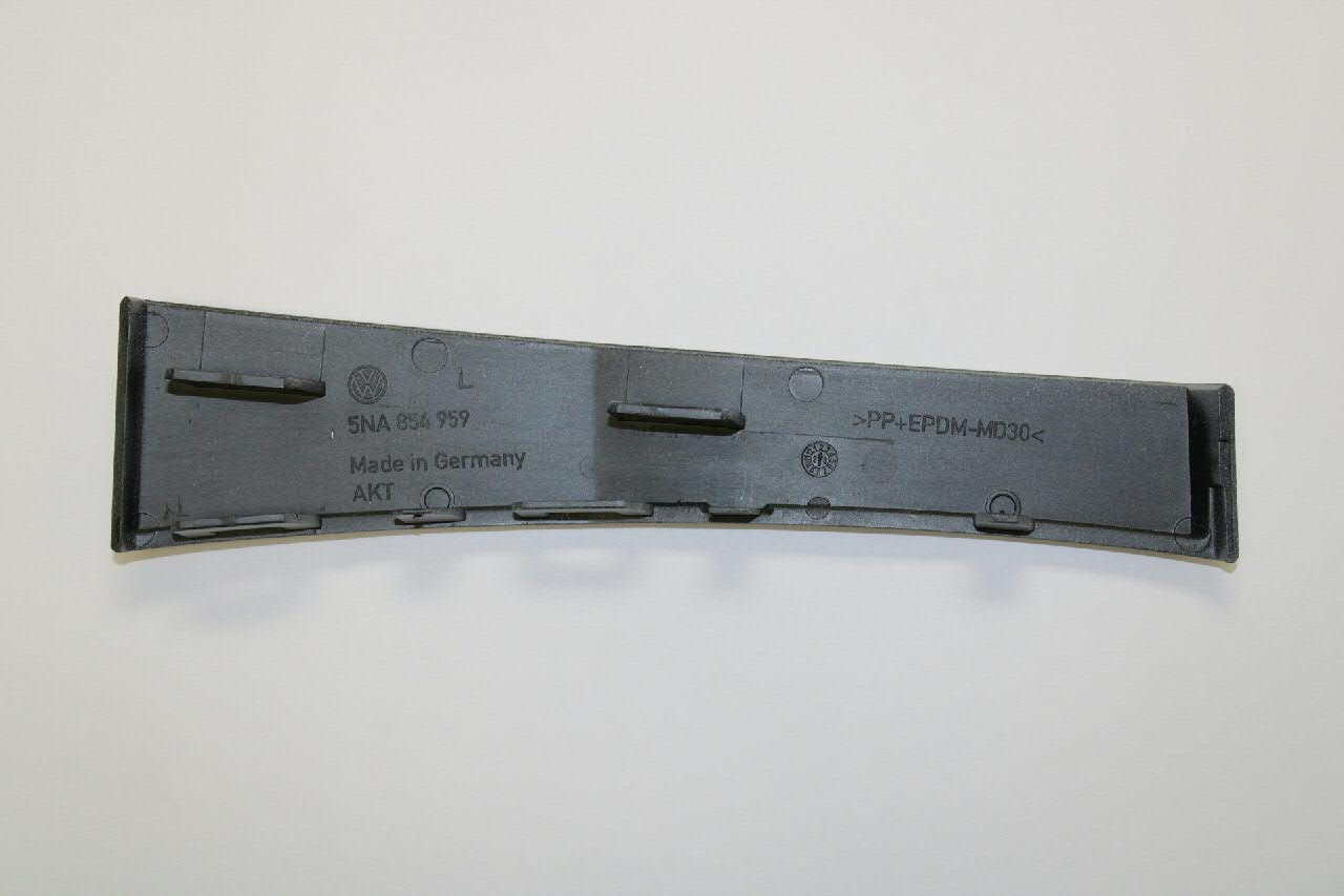 Extensión de aleta delantera izquierda VAG 5NA854959GRU precio, desde 25,48 EUR