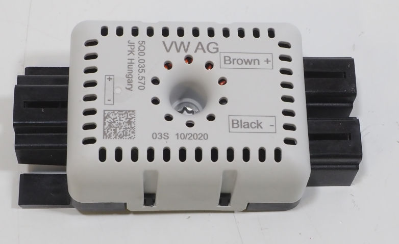 5Q0035570 VAG Amplificador de señal de antena