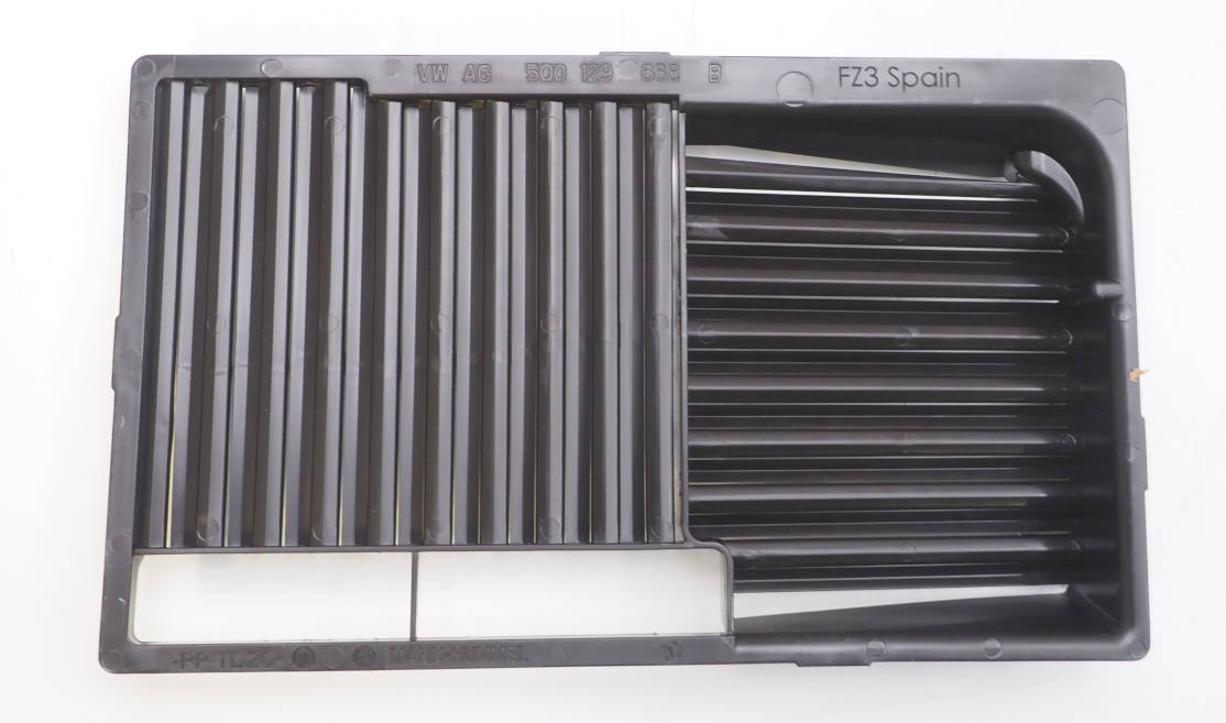 Comprar Caja del filtro de aire Audi Q3 F3B a bajo precio