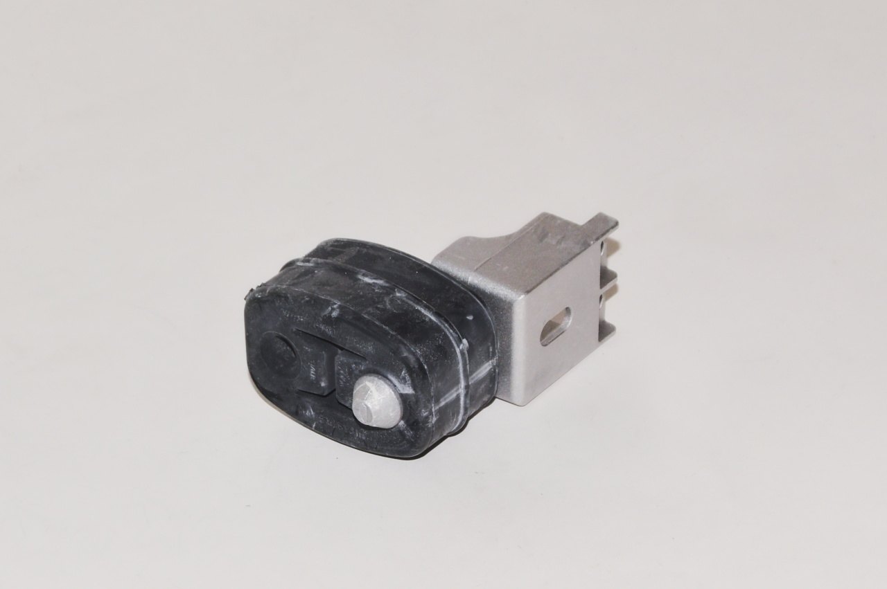 5Q0253144D VAG Soporte trasero del silenciador
