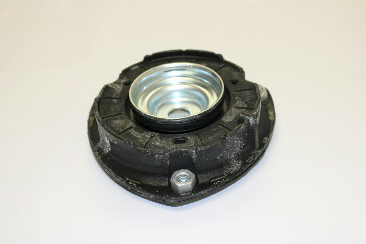 Comprar 5Q0412331E VAG Soporte del amortiguador delantero
