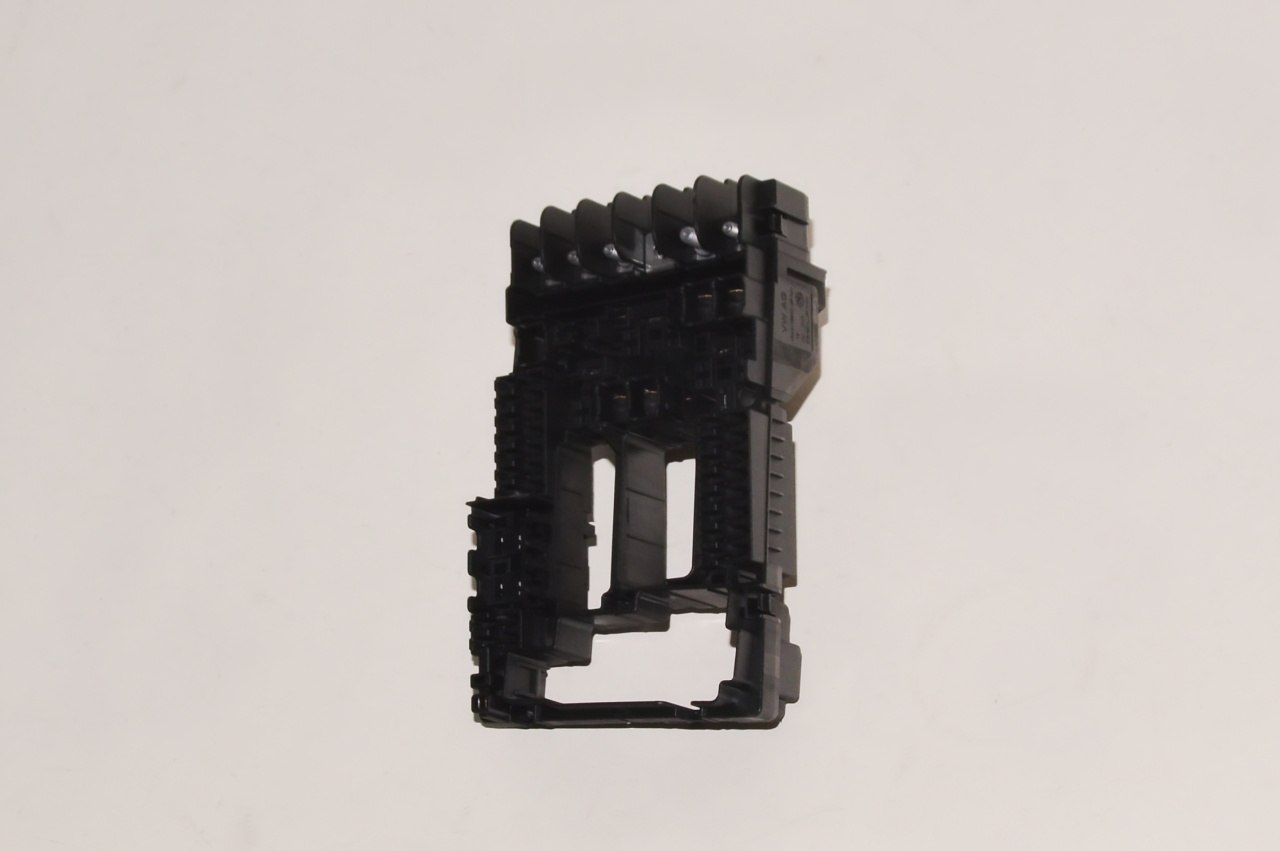 Caja fusibles VAG 5Q0937125B precio, desde 103,09 EUR