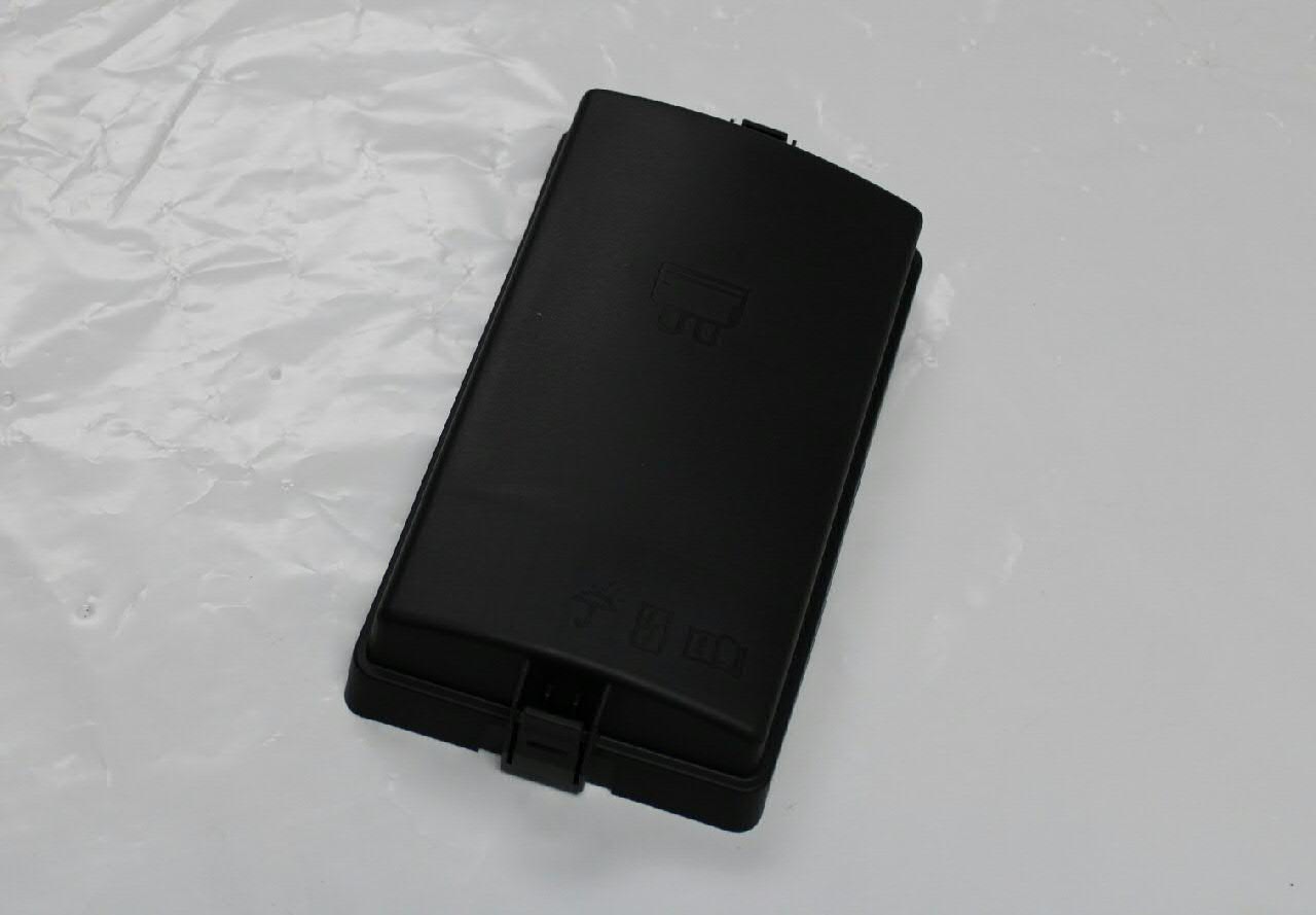 5Q0937132C VAG Tapa de la caja de fusibles
