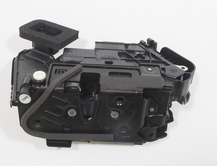 5TA839015L VAG Cerradura de puerta trasera izquierda
