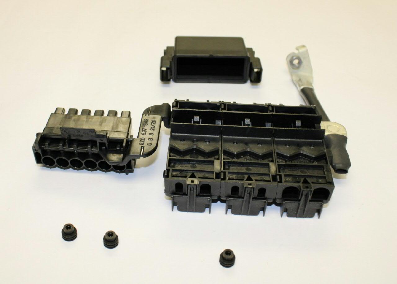 Comprar 5Z0937548C VAG Carcasa de la caja de fusibles