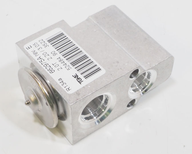 6N0820679D VAG Válvula TRV del aire acondicionado