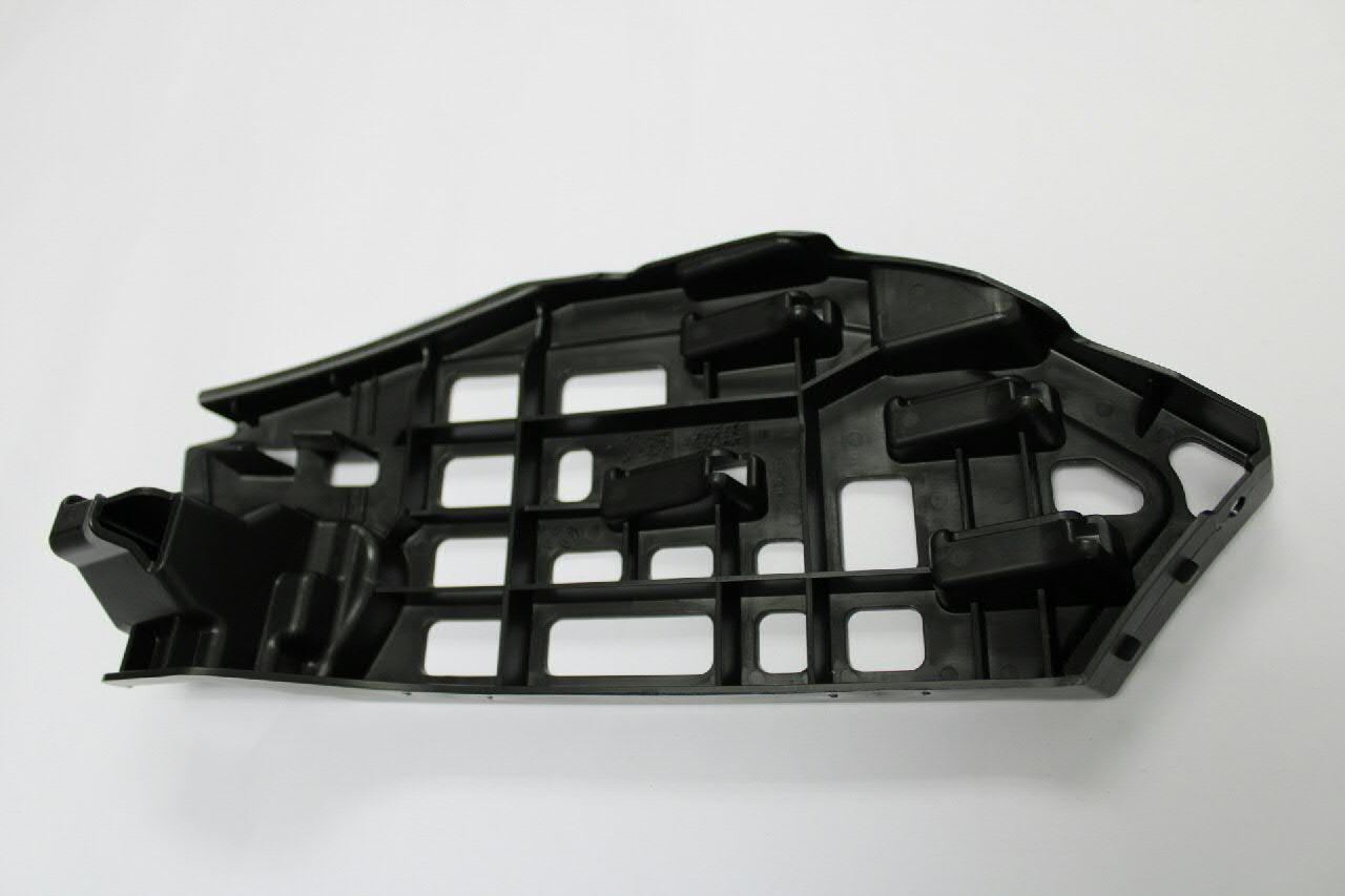 Comprar 6Q0807178A VAG Soporte de parachoques delantero derecho