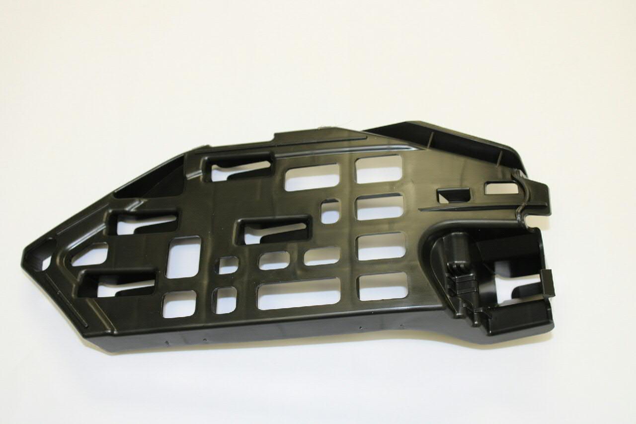 Soporte de parachoques delantero derecho VAG 6Q0807178A precio, desde 42,35 EUR