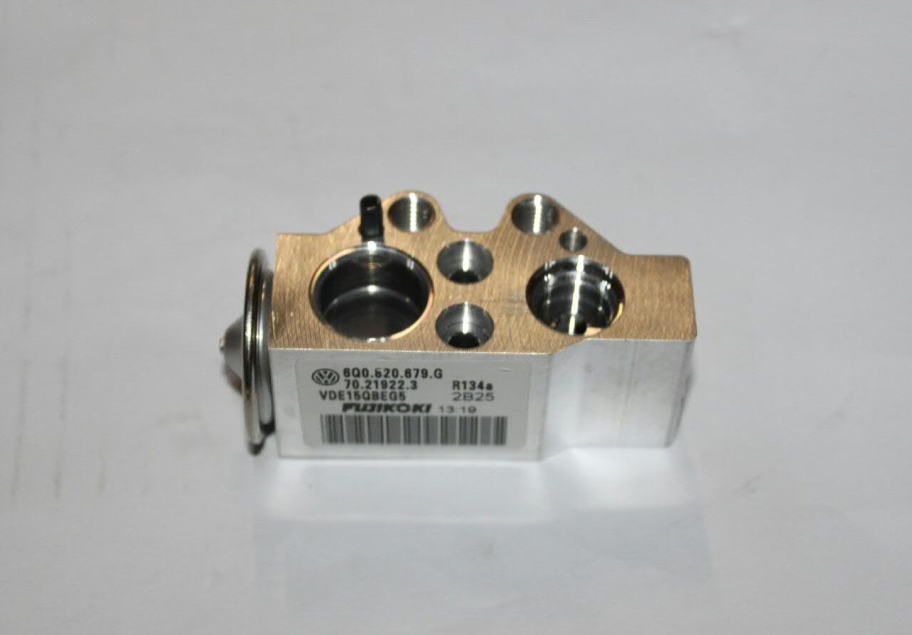 6Q0820679G VAG Válvula TRV del aire acondicionado