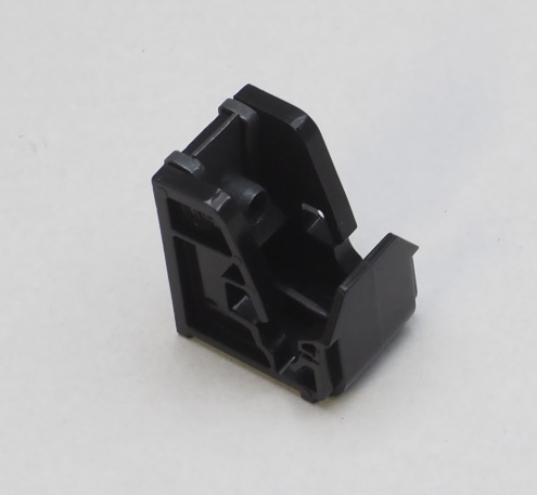 6R0941511 VAG Soporte de montaje del faro delantero