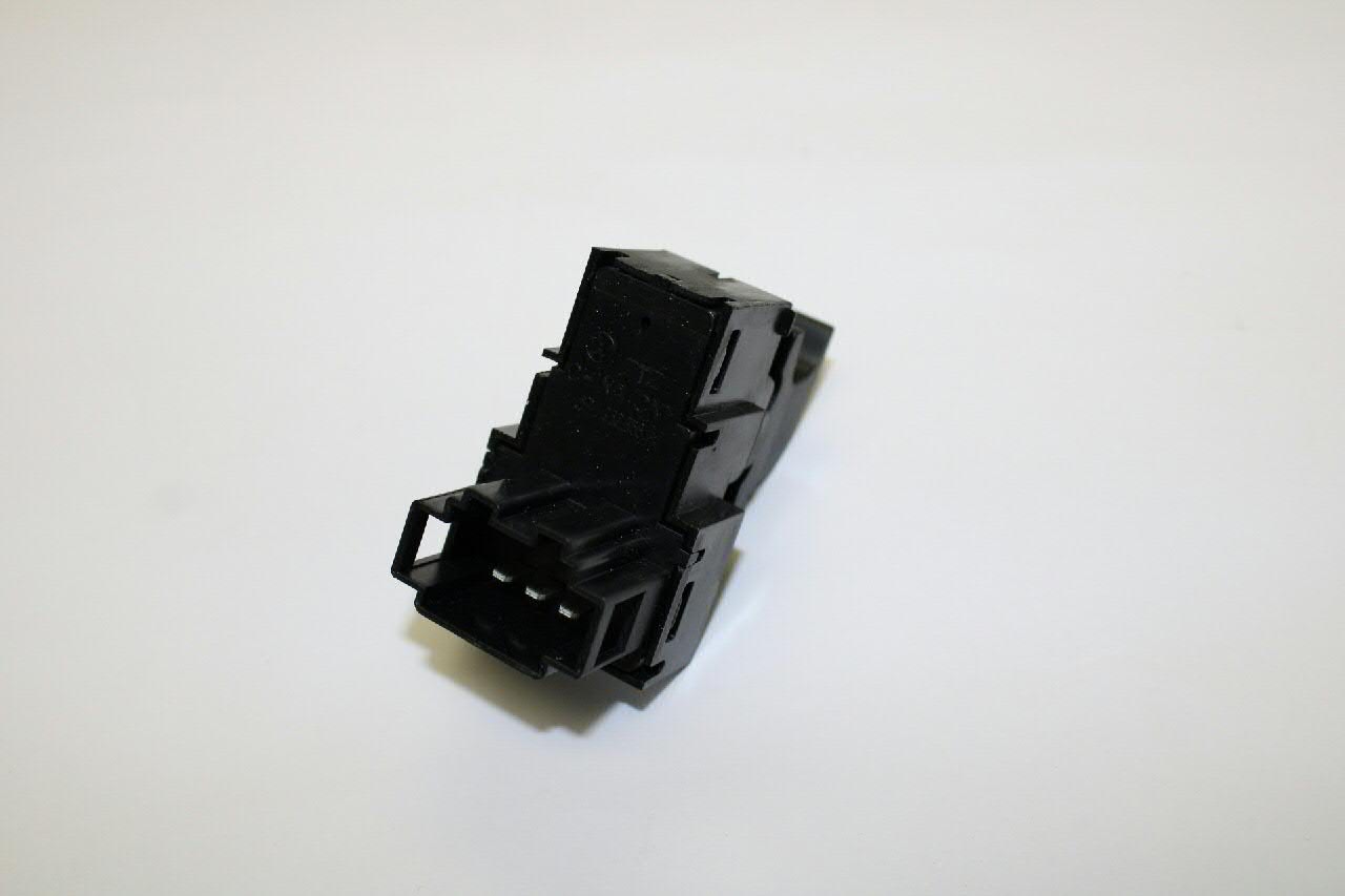 Botón de encendido del motor del elevalunas delantero derecho VAG 6RU959856A9B9 precio, desde 37,03 EUR
