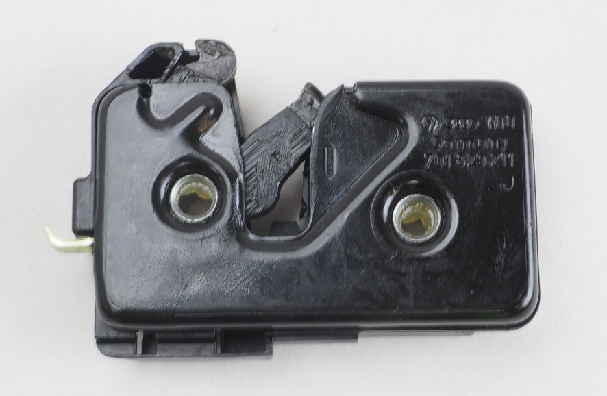 Cerradura de maletero 3L829001 AND