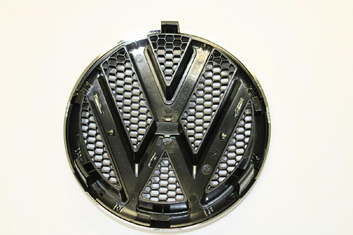 7E0853601C739 VAG Emblema de la parrilla del radiador
