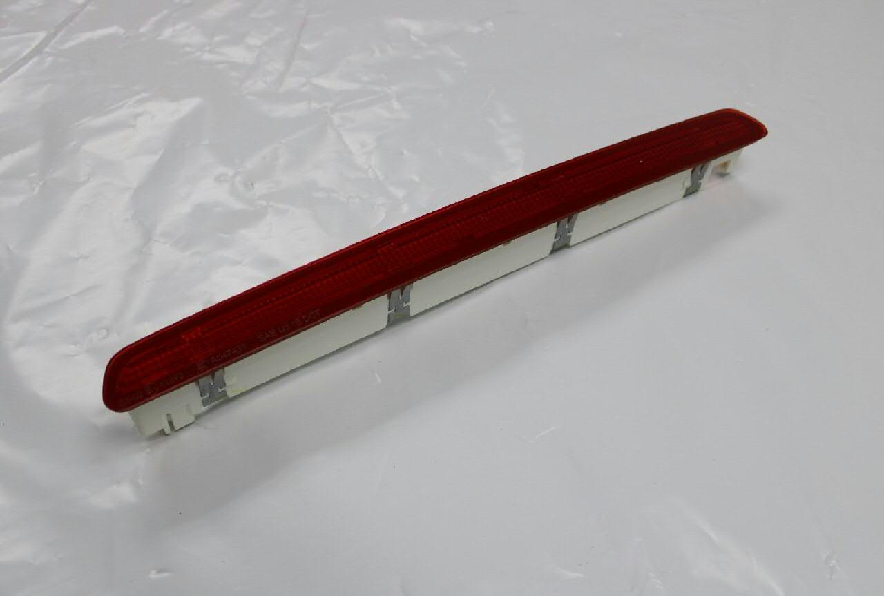 7E0945087F VAG Luz central de freno