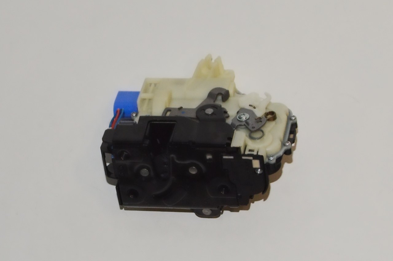 7E1837016A VAG