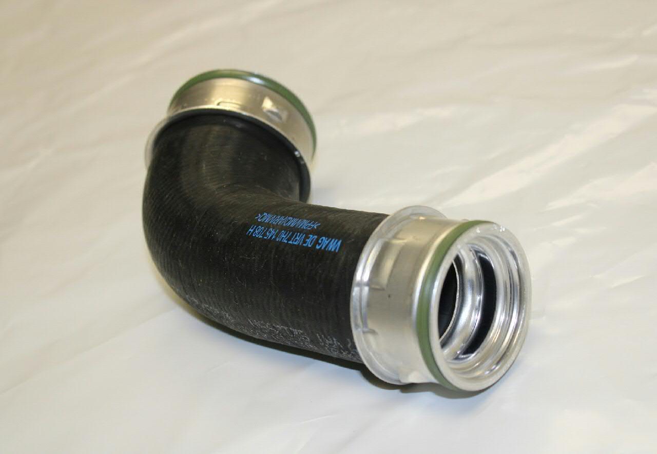 Tubo de salida de aire del turbocompresor VAG 7H0145708H precio, desde 44,58 EUR