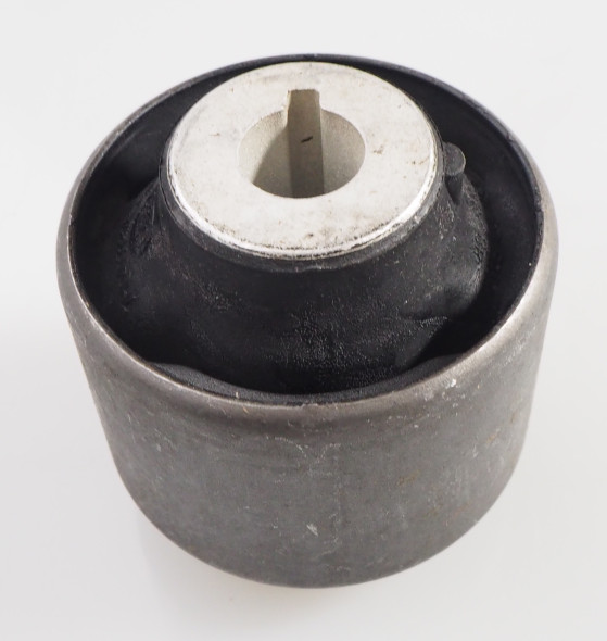 7H0407182A VAG Silentblock de brazo de suspensión delantero inferior
