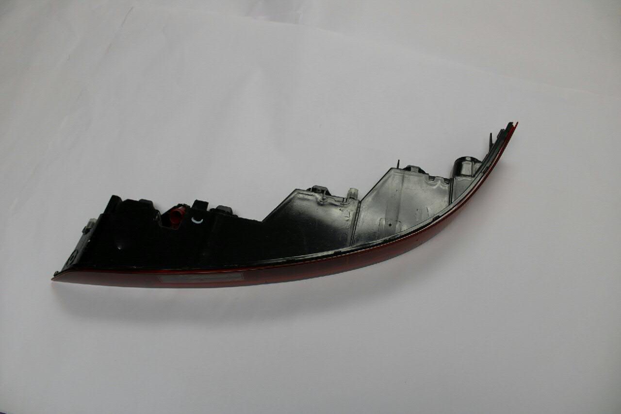 Piloto trasero izquierdo de parachoques VAG 80A945069 precio, desde 110,09 EUR
