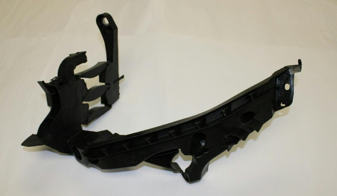 8K0805607C VAG Soporte de montaje de faros delantero izquierdo