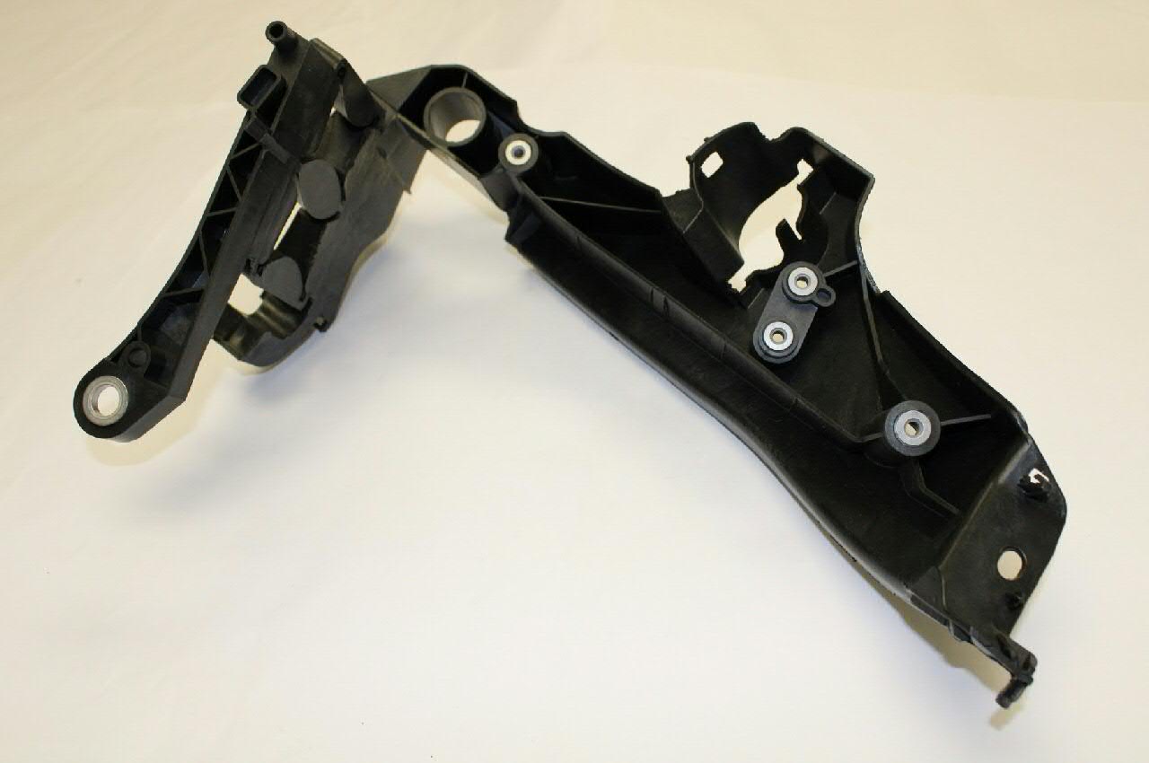 Comprar 8K0805607C VAG Soporte de fijación del faro delantero izquierdo