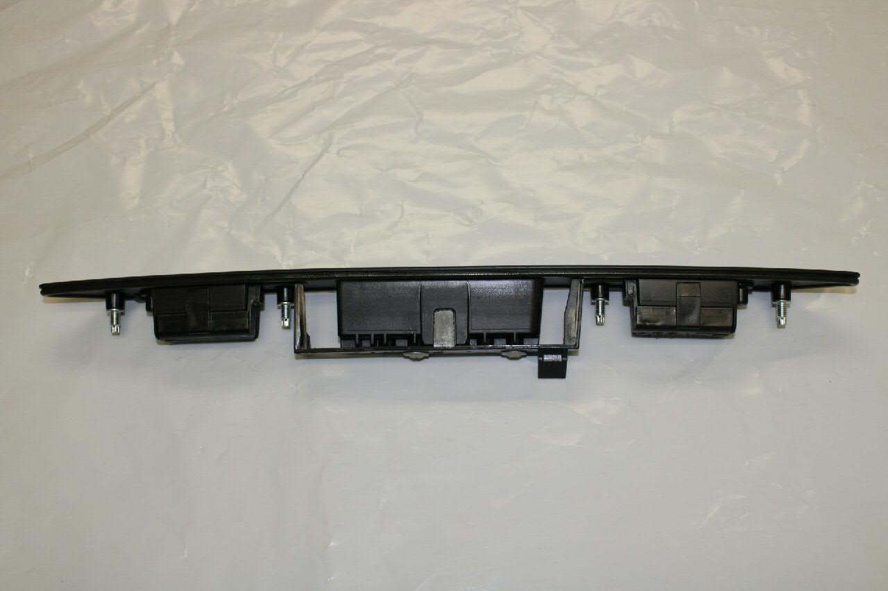8P48275743FZ VAG
