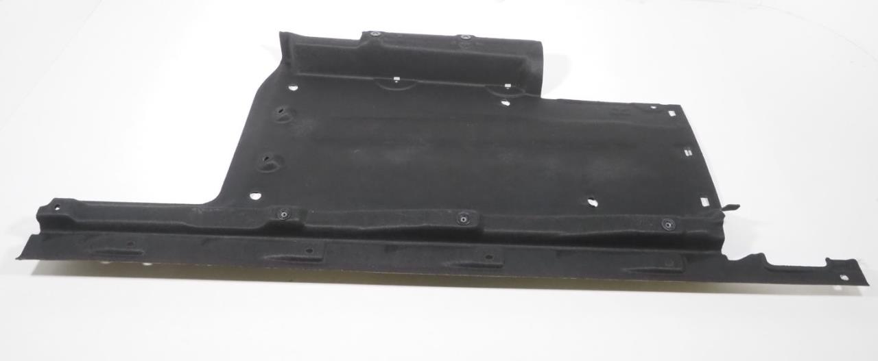 8R0825208E VAG Protección inferior derecha