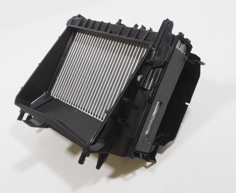 Evaporador de aire acondicionado para Audi Q5 8RB