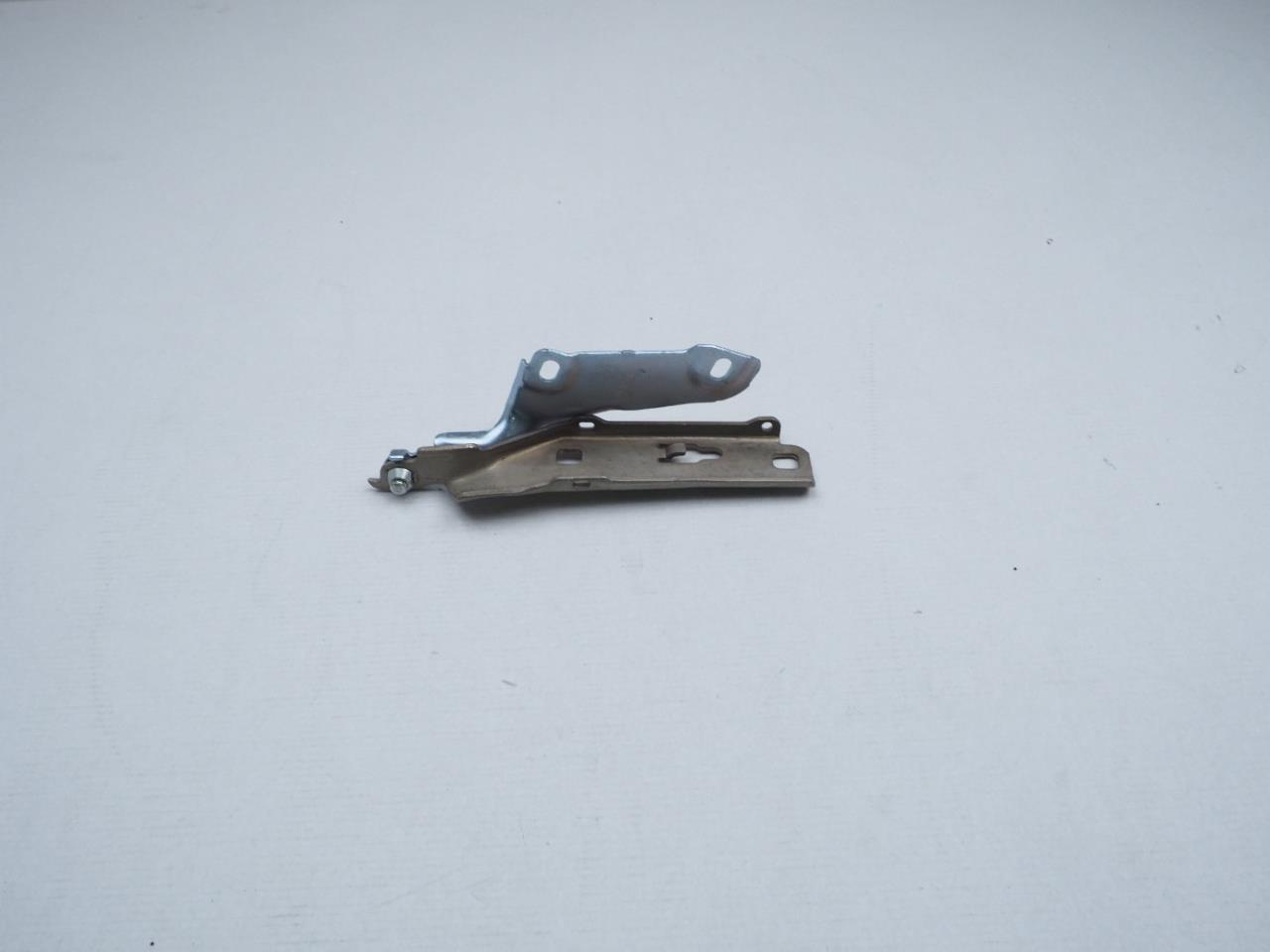 8V0823301G VAG Bisagra de capot izquierda