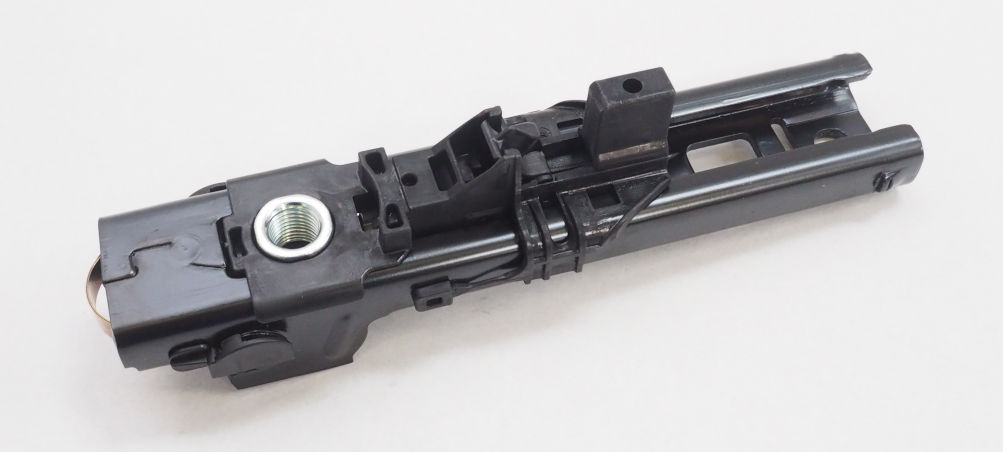 8V0857819 VAG Regulador de altura del cinturón de seguridad delantero izquierdo