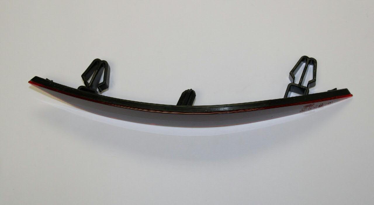 8V0945106 VAG Reflector, trasero, derecho