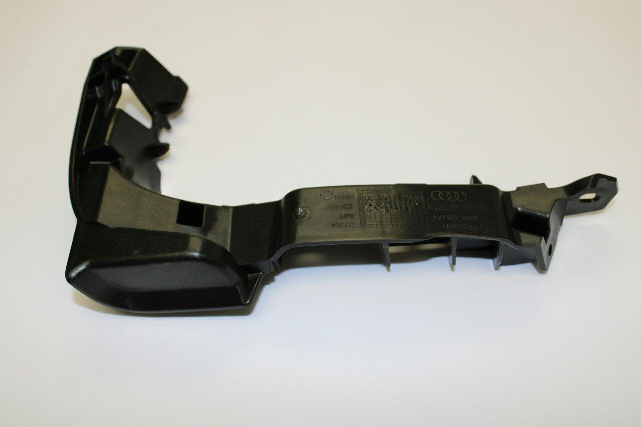 Guía derecha del parachoques delantero VAG 8V3807184B precio, desde 24,03 EUR