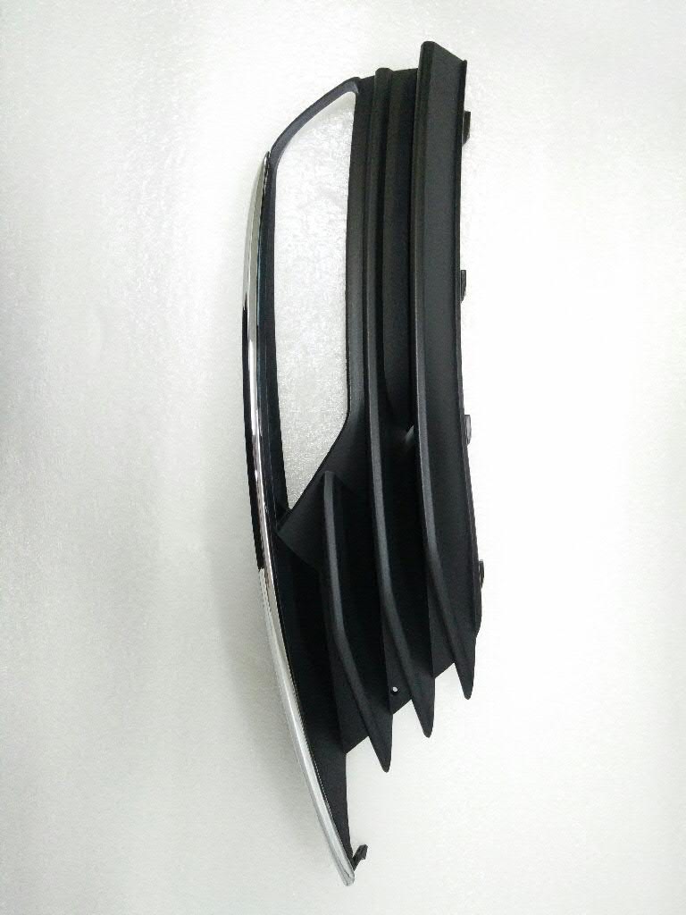 Comprar 8V5807681A9B9 VAG Rejilla izquierda del parachoques delantero